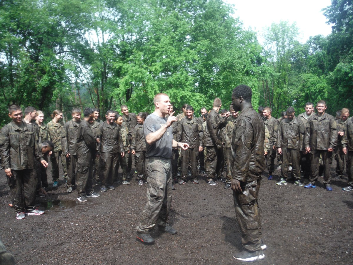 WestPoint_USMA's tweet image. Countdown to March Back -- 2 days to go. Deja Vu to the #USMAPS #CCBT crucible Aug. 1, #USMA2022 is dealing with continuous rain during its final hours in the field. Training + Raining = Steel Resolve. #CBT

(Photos by Matt Moeller/USMA PAO and Dan Furlong/DPE)