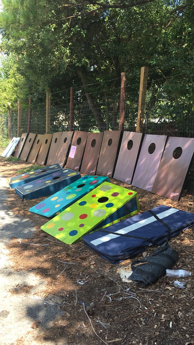 YARD SALE!!
Today until 4pm!!
. . . . 
#yardsale #raleigh #nc #weekendplans