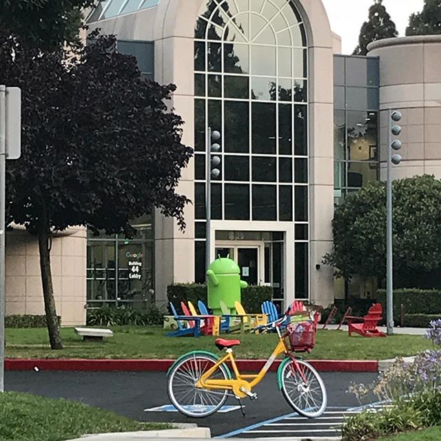 marcqueralt's tweet photo. Penjar una foto de @google amb una #googlebike amb el #bugdroid dโ@android a @instagram รฉs temptar la sort? https://t.co/CpbX5xgnEK #instagram https://t.co/ceNPo9LF6F