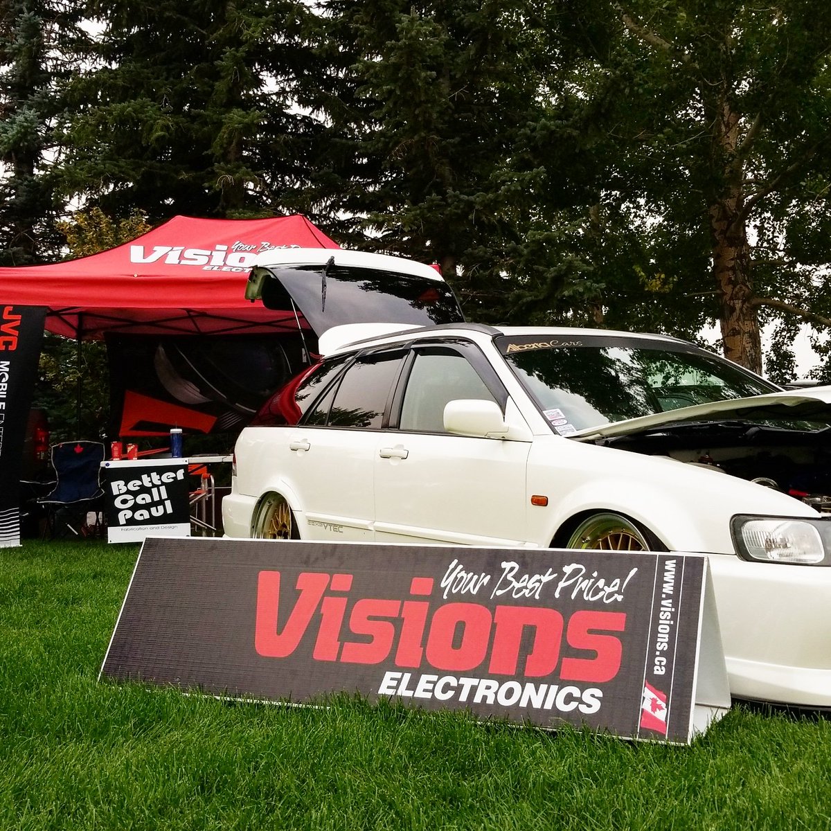 AirdrieVisions's tweet photo. Down at the #AirdrieSummerClassic car show! Drop by Nose Creek Park in Airdrie to see some awesome build from us, and hundreds of other cars and trucks! https://t.co/FT1XoBHGAg