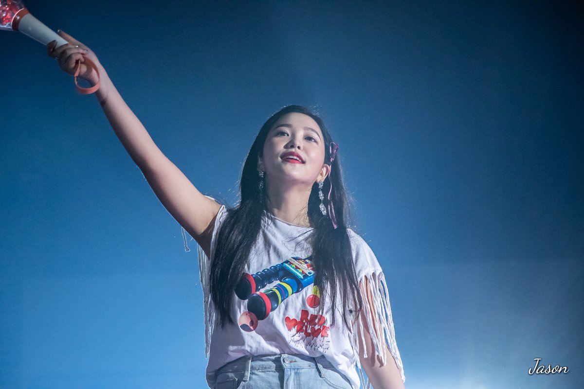 JasonC_1112's tweet photo. 180804/05 레드벨벳 콘서트 REDMARE #레드벨벳 #RedVelvet 
#Joy #조이 #Yeri #예리 https://t.co/3cKJQzUZx7