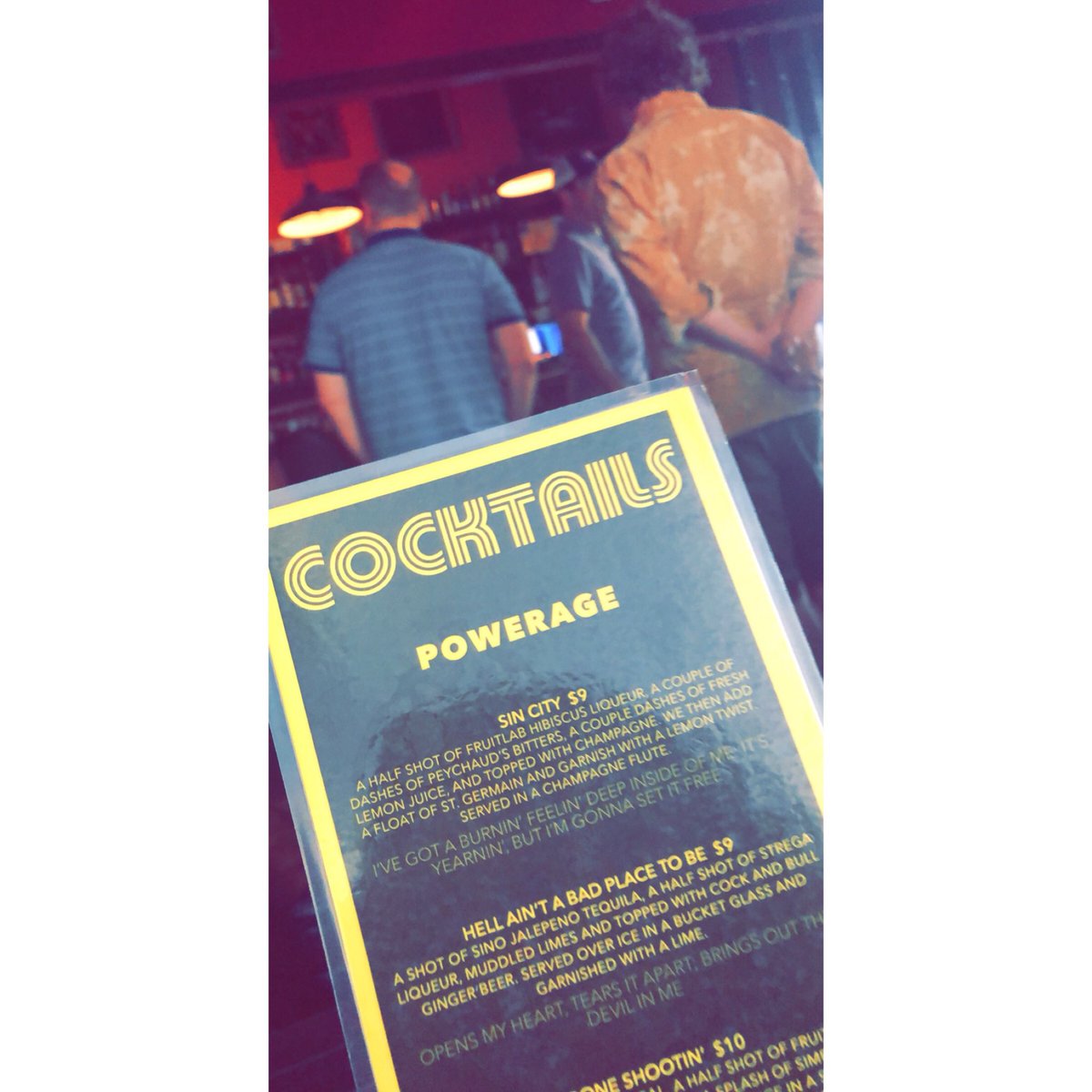 WinTheDay848's tweet photo. Had a great time celebrating @topscallop @BunnieDrops birthday’s last night! 🎉💕🍻🌮
.
.
.
#birthdayfun #fridayandiminlove #tacos #pdx #selfie #friyay #augustbirthday #instaselfie #robotaco #loyallegion #starbar #thesepeoplearethebest #lettheweekbegin #pdx https://t.co/OnMyNjvQVk