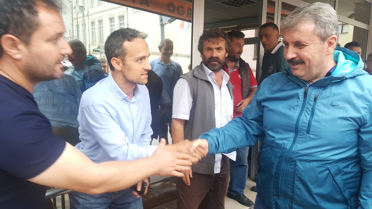 Trabzon-Vakfıkebir ve Tonya'da vatandaşlarımızla biraraya gelerek,hasbihal ettik.
Samimi ilgi ve teveccühleri için teşekkür ederiz.