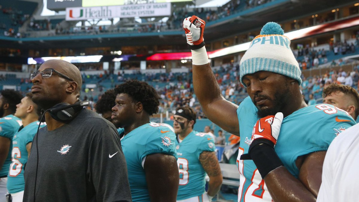 Return your Dolphins tickets, Broward police union tells members bit.ly/2P20Drp https://t.co/WH7RCNzJCP