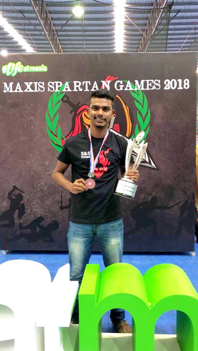 premgovindan's tweet photo. Maxis Spartan Games 2018 ⚔️🛡
#3rdPlaceFutsalTournament🥉
#SalesÑServiceTeam
#3rdConsecutiveYearOverallChampion
#WeCameWeSawWeConquer
#LifeAtMaxis https://t.co/NrD1Goe4Gf