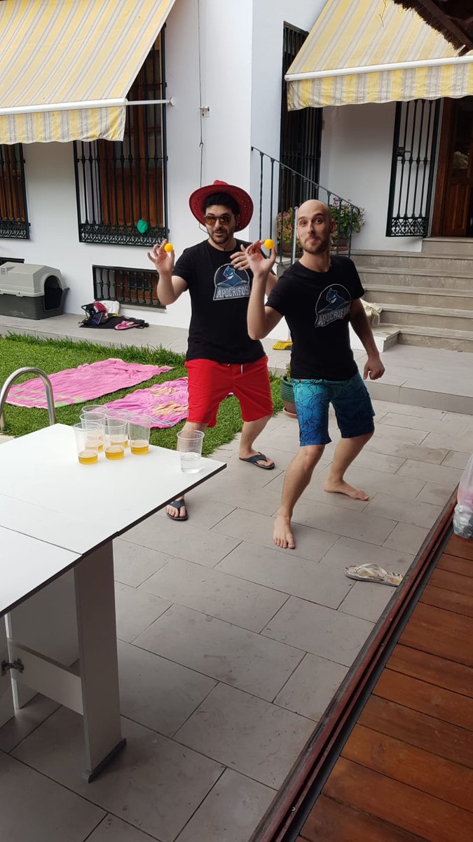 APOCRIFOS tweet media