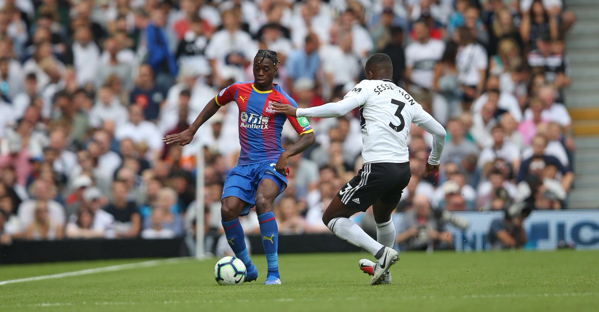 CPFC's tweet photo. RH: I thought Aaron Wan-Bissaka was excellent both defensively and offensively. 

If the media are going to give him a few pats on the back I am more than happy to as well. https://t.co/xngMTrWV2G