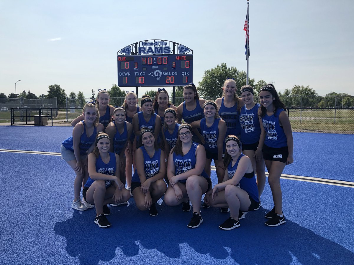 LamphereJVDance's tweet photo. Celebrating our beautiful new field!! Such an amazing experience to share with our big sisters on @lampherevarsitydance !! Football season has officially begun for @lamphereschools !! #WeAreLamphere #StrongerTogether #TeamWork #WorkIt 🏈🐏💙 https://t.co/6IVFLabnxW