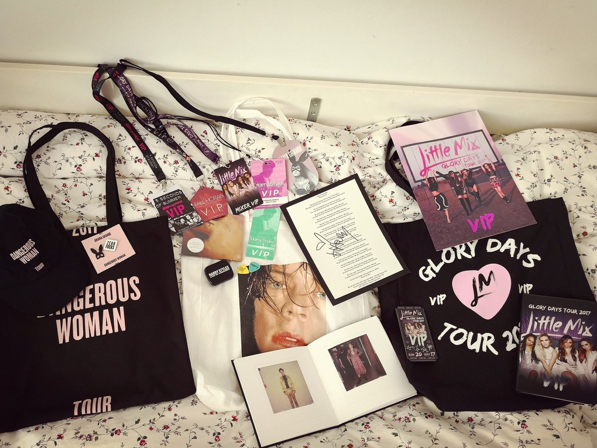 emmarosenjh's tweet photo. some of my VIP and merchandise collection😍😍 https://t.co/FblM4Dze1U