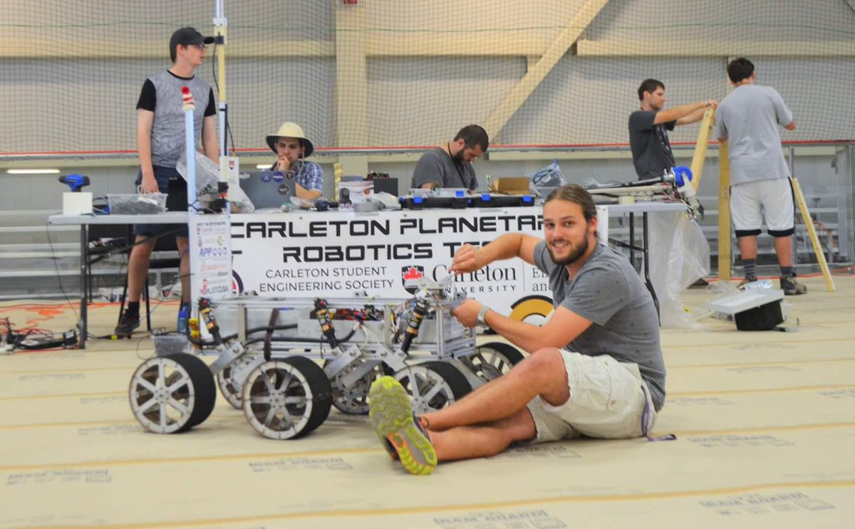 CUSpaceRobotics's tweet image. You know, sometimes integration goes so smoothly you just have to smile.
Today we're swapping out our arm for the mining system, in preparation for the resource extraction task this afternoon.