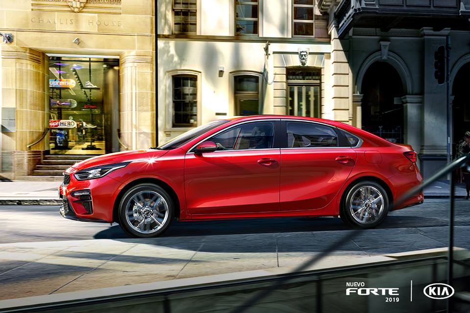 KiaTabasco's tweet photo. Diseñado bajo la dirección de Peter Schreyer, el nuevo #KIAForte 2019 es todo menos aburrido. 😎 
Conócelo a detalle: https://t.co/iITs5IPAB5
#CambiandoLasReglas https://t.co/2hyYa2SUBj