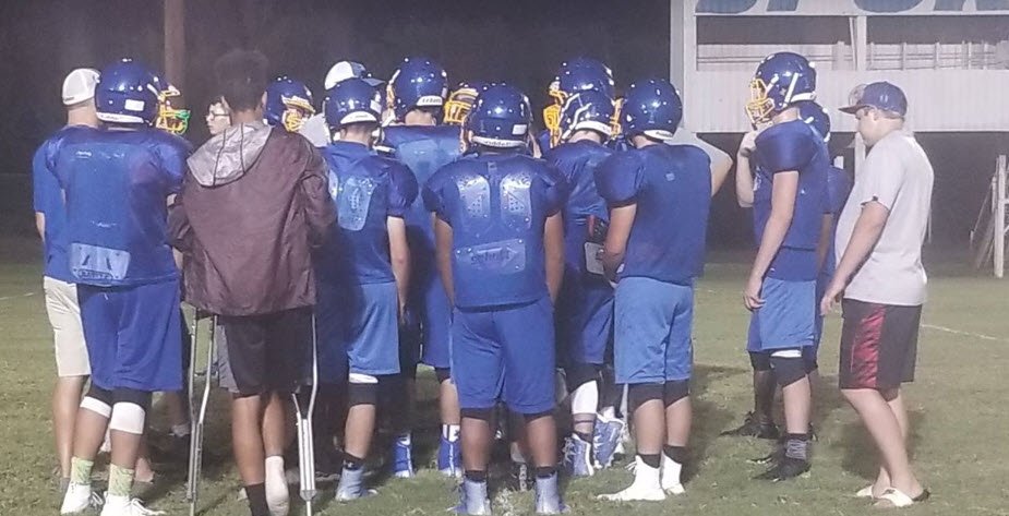 texas_spur's tweet photo. Midnight Madness #spurbulldogs #spurtx #tinyhousetown @pchristy11 @Texas1AFan @texas_spur @uiltexas https://t.co/lNM33xMaTH