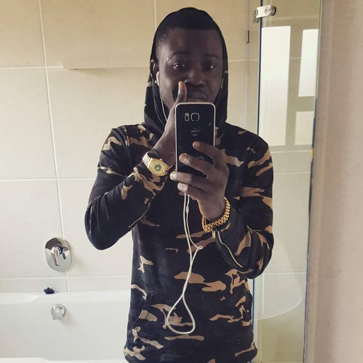 2paramoney01's tweet image. Loyal G