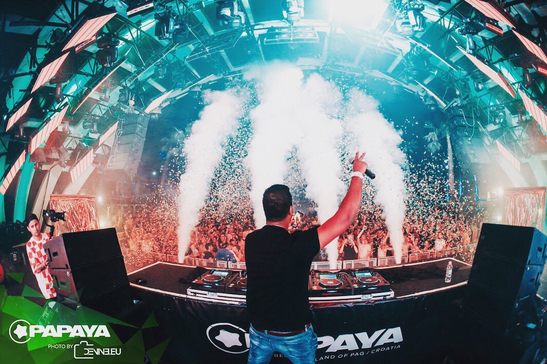 djrosh's tweet photo. Played at the #6 club in the world last night: Papaya, Croatia! 🇭🇷❤️🙏🏽 https://t.co/OuTkDkf7My