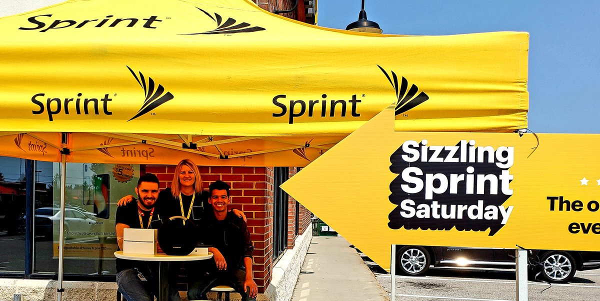 bbeadl01's tweet photo. #SizzlingSprintSaturday at the Mount Pleasant Sprint store!  Come visit and check out our SIZZLING offers!  $5 iPhoneX see us for details! You don't want to miss this! #SprintFam @LyndsieDavidson @JBolzy @ZachNicholson_ @TeamDixon1 @MartyHayes11 @jimmills22 @mark_nachman https://t.co/RQiU4aDVDl
