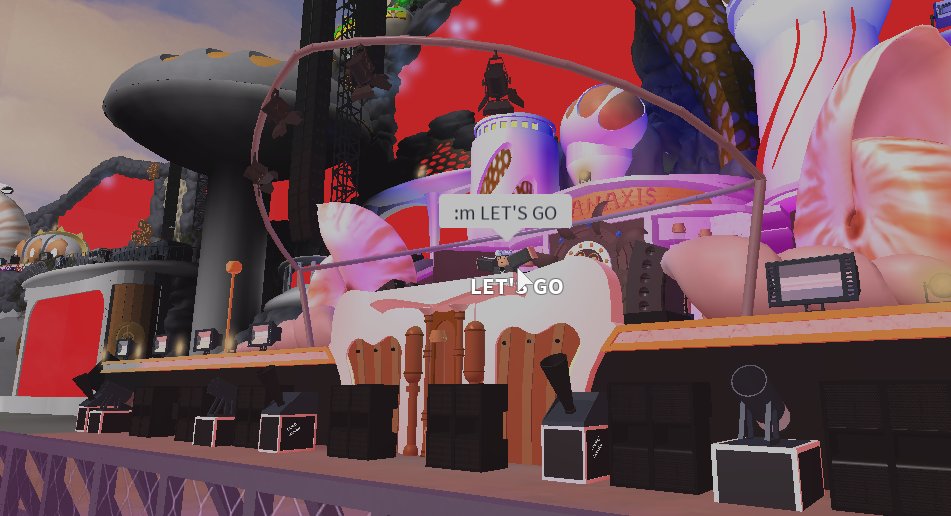 TotalDamian_RBX's tweet image. And Day 2 begins with XVII on decks! Let's get it 🔥🔥🔥 #TomorrowlandRBX2018