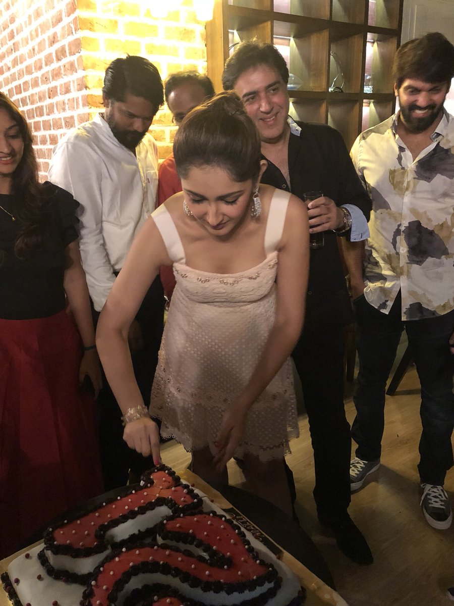 SSMusicTweet's tweet photo. Happy Birthday to the most happening actress @sayyeshaa ! https://t.co/ib6I1DCypl