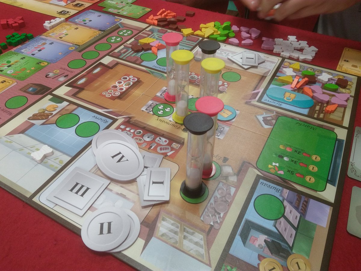 lydlj's tweet image. Aujourd'hui c'est la panique en cuisine avec #KitchenRush @Essenthegame