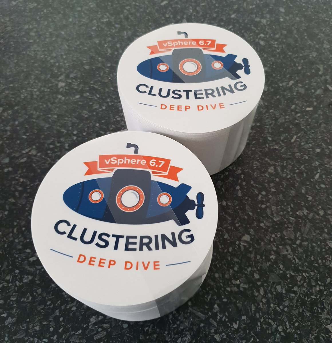 NHagoort's tweet image. Something to bring along #VMworld  #vExpert #clusteringdeepdive #comegetyours
