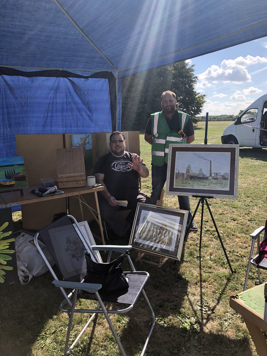 SusanJDurant's tweet photo. Well itβs been a long day, but an amazing day. Privilege to work with such great people on our #CommunityActionProject #MWWG @BigLotteryFund fantastic community day @mark4thorne @AllanCuttell @Mark76505880 @Craig_doncaster @lisahinchliffe @MrsAKnott @Joe_Blackham @MyDoncaster π https://t.co/tVKYZdS0cY