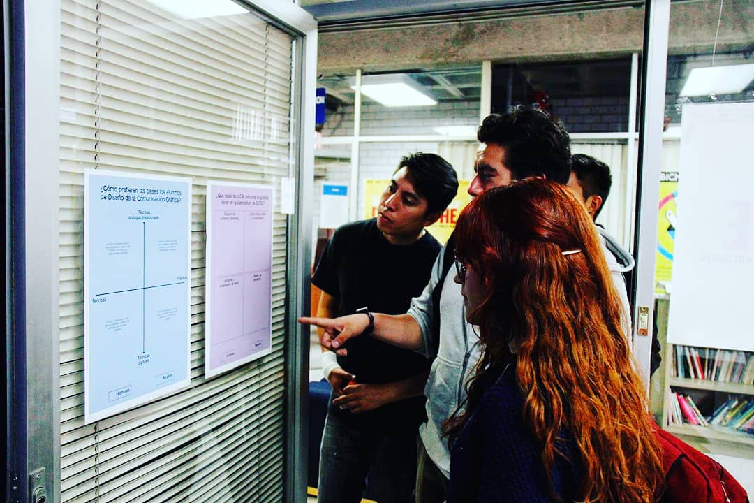 unatalR's tweet image. Los estudiantes de #diseño de la UAM-X opinaron sobre sus clases y materias. En esta #visualizacióndedatos vemos su preferencia por clases prácticas y técnicas digitales. Además, quieren saber cómo cobrar su trabajo y presentar su book.

#analogviz #dataviz