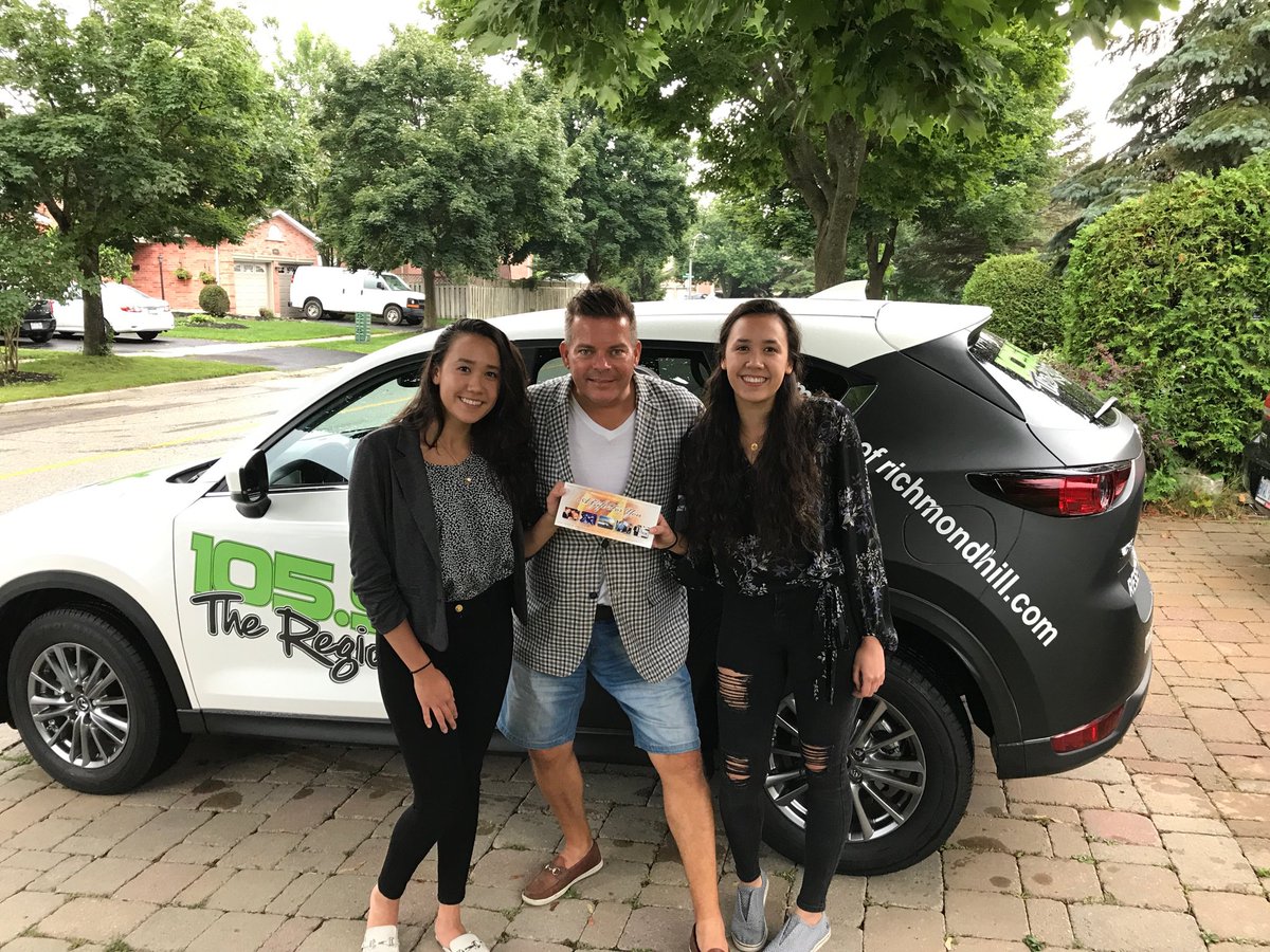 21 year old twin sister’ from Aurora win big with ⁦<a href="/1059TheRegion/">105.9 The Region</a>⁩ Birthday Club a $1000 ⁦<a href="/Erinmillslimo/">Erinmills Limousines</a>⁩ stretch for them and 10 friends join the 105.9 Birthday Club today!