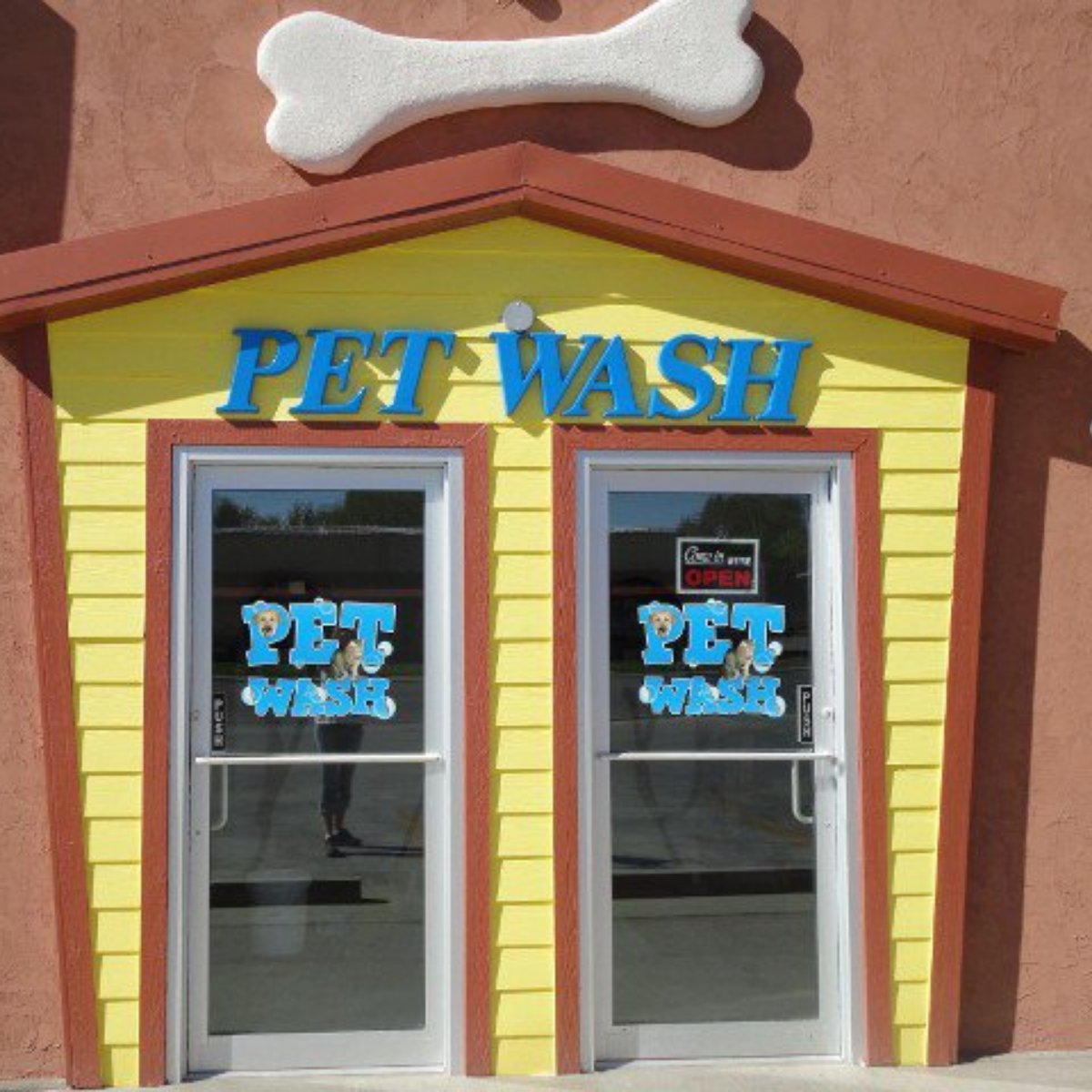 Two pet washes ready for the pups!