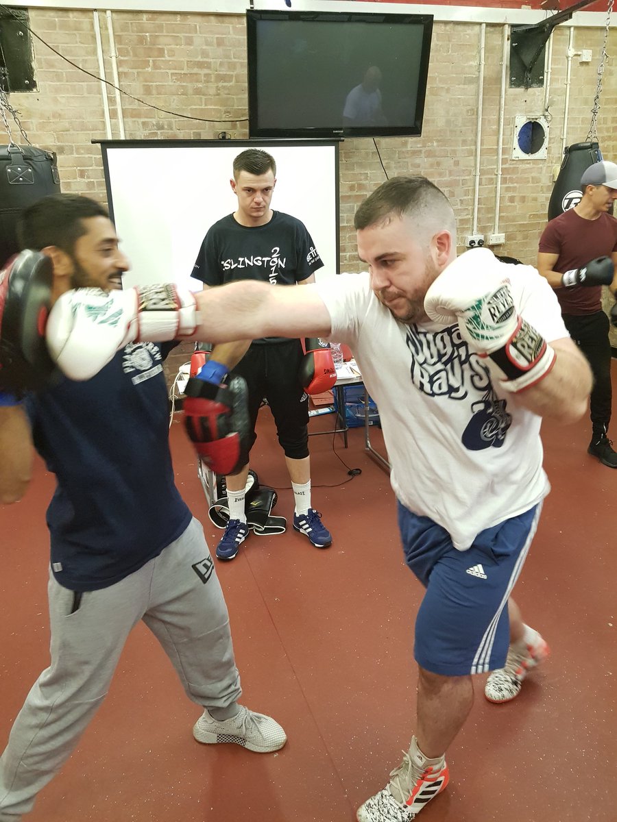 Day 3 of the England Boxing coaching course. 
Switch of attack, weight management and hydration, all new coaches learning it right! Improving the sport from grassroots. <a href="/England_Boxing/">England Boxing</a> <a href="/mikehunter1965/">michael hunter</a>