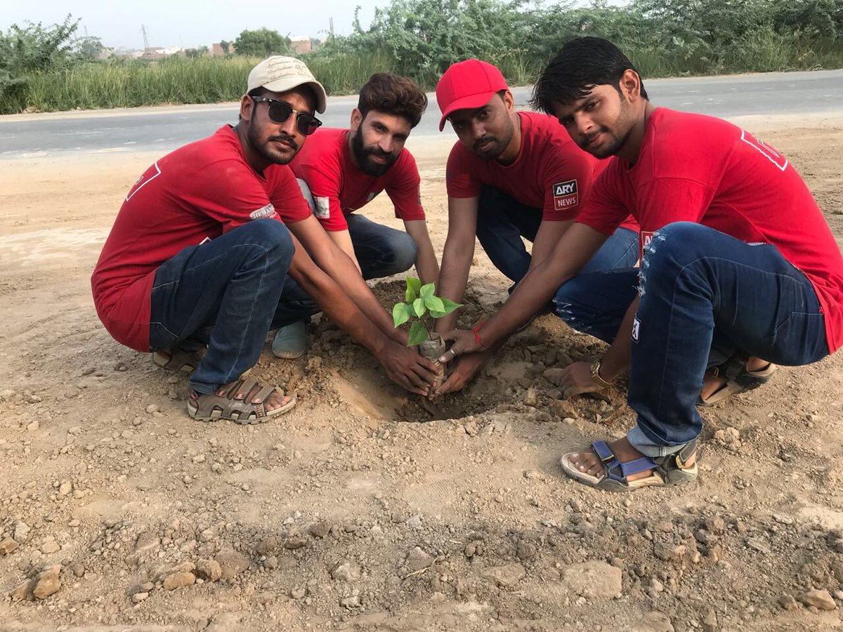 ASIFALI19969835's tweet photo. https://t.co/J13rMZGXHk