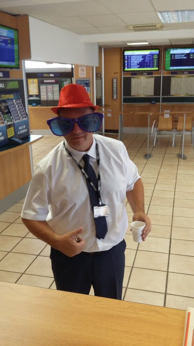 Would you let this man take a bet? Tomy O #Haydockready