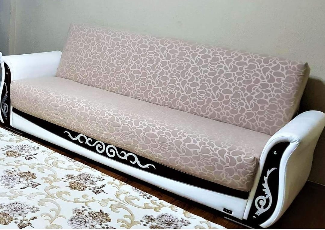 Kanada Dan Kadriye Hnm 9 Mt Kare Hali Lastikli Hali Koltuk Sandalye Ortuleri Konya Facebook