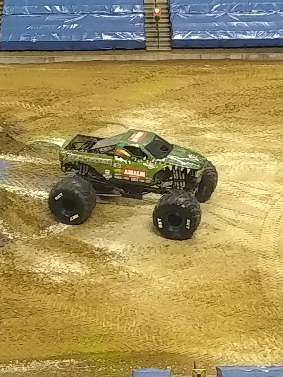 Maritzaraquesan's tweet photo. Do you like Monster Jam competition? #Monsterstruck #MonsterJam #MonsterJamCompetition #Hotwheels #Monsterjamfans https://t.co/xj7pew8IUz