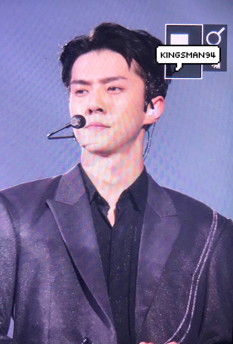 KINGSMAN_94's tweet photo. 180811 Elyxion dot in Macau 

daddy 😍 https://t.co/F338hCToCO