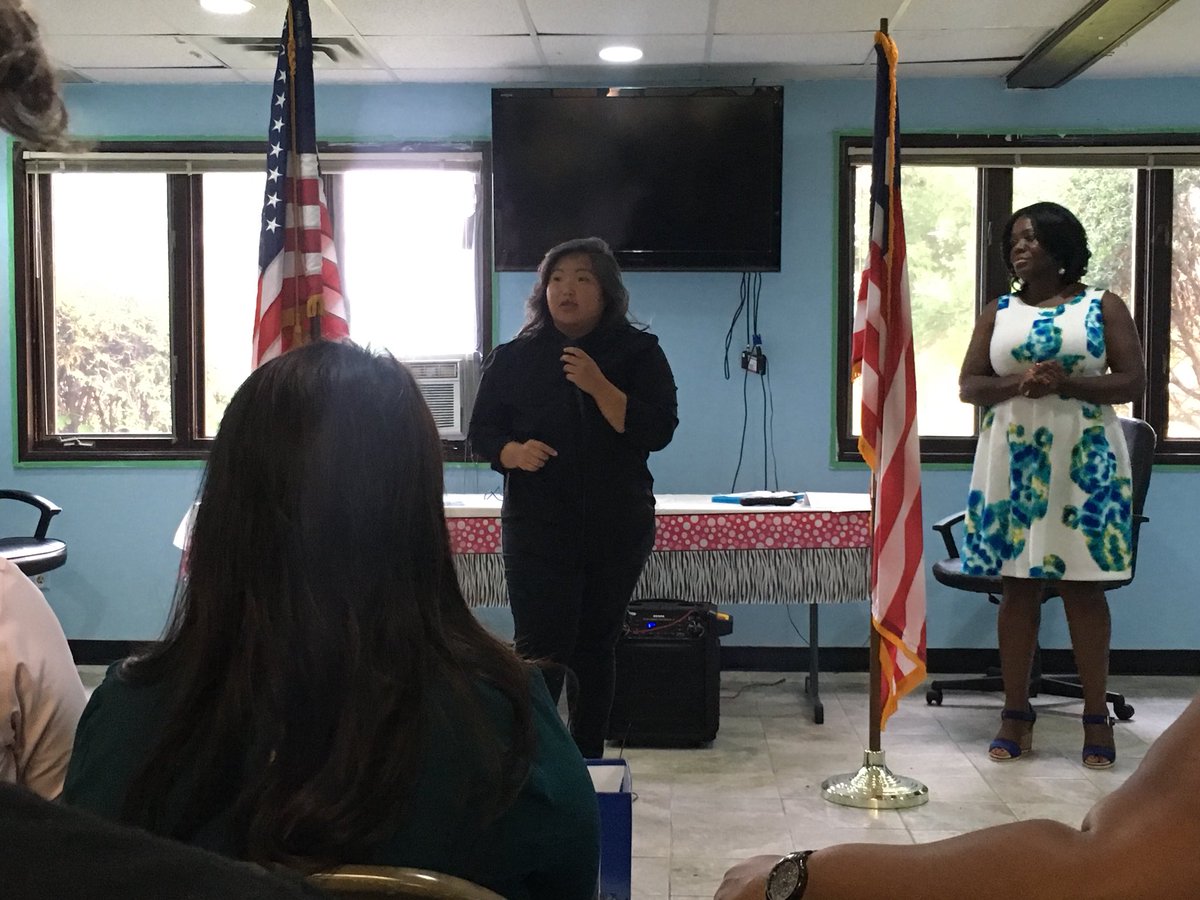LowlyPolicyAide's tweet photo. Tonight @Cindy4House spoke about why she cares about equity in education and better outcomes for students of color. She’s supporting Sizi Goyah for school board District 279 because they share the same values and know that our student stories needs to be heard. https://t.co/IVIcc5yt9W