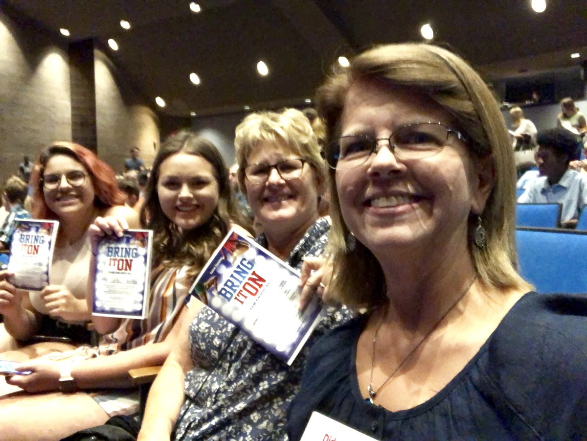 SouthTheatre's tweet photo. Excited to see Whitney Turner and the whole Kansas Thespian company Bring It! #BringItKansas #KSThespians 🎭 https://t.co/gi5k6n9dhq