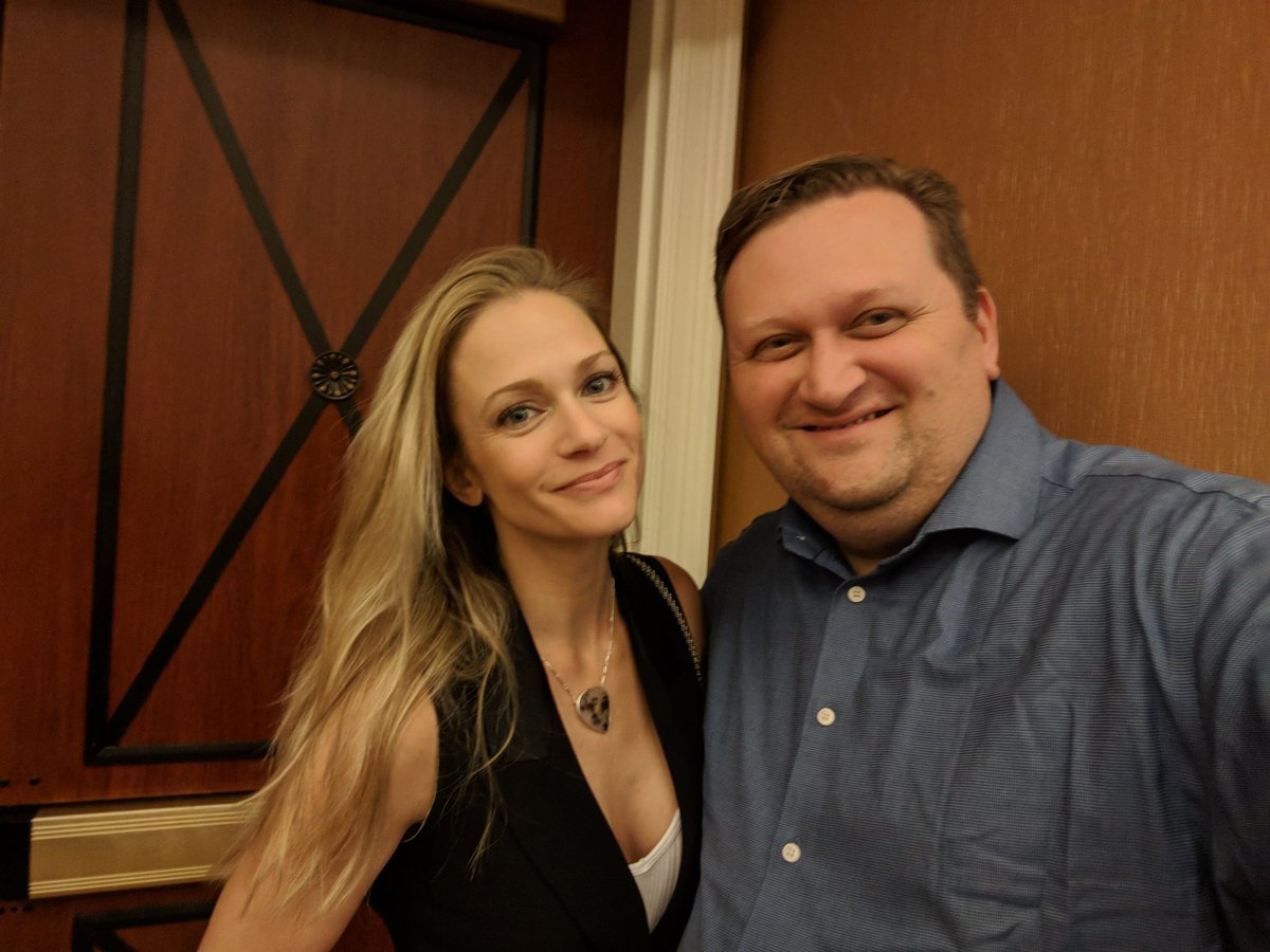 Aj Cook Ajcookofficial Twitter