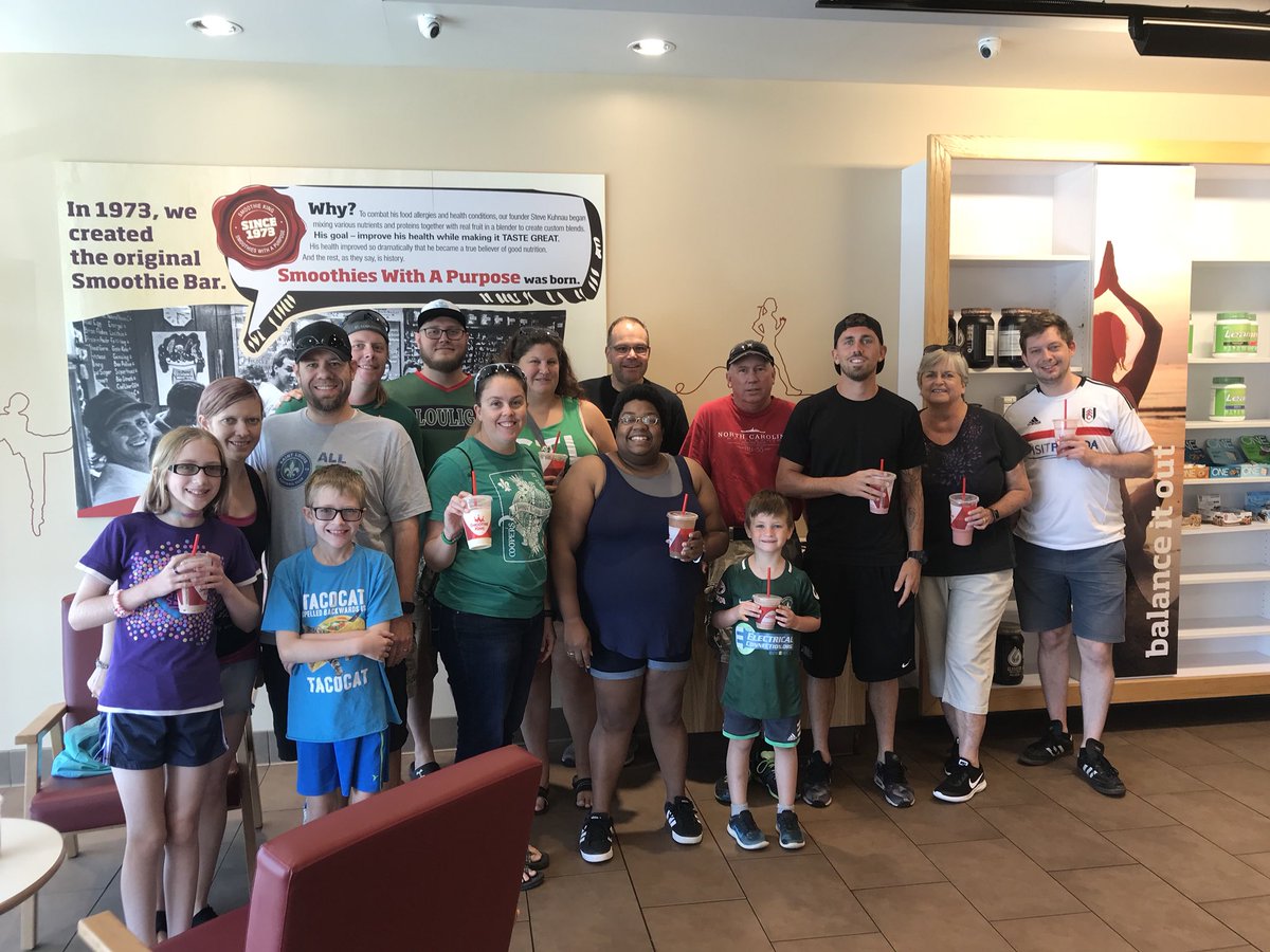 SueShevy's tweet photo. Game Day Smoothies at Smoothie King with @Hertzog_Corey today! Good luck St Louis!!! https://t.co/bGTzco8Z6z