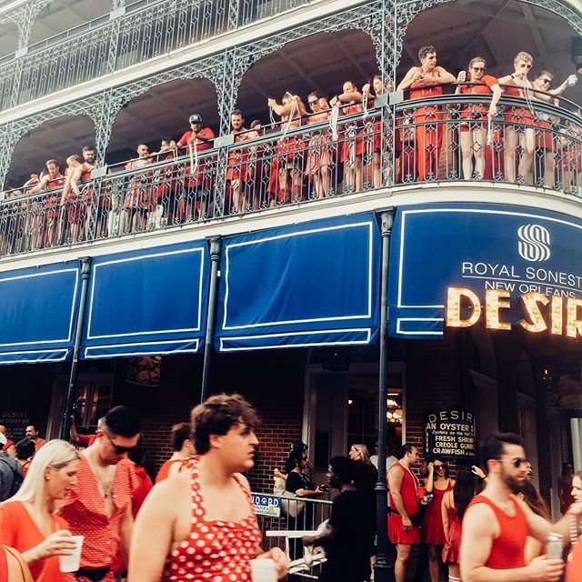 Pldshrtyogapant's tweet photo. Red dress run. When men and women wear red dresses and most of us donate to charity.
.
.
.
#photosinbetween #bandofun #visualcrush #proptoit #bloggervibes #travelinbetween #reddress #reddressrun #iwillwearwhatilike #littlereddress #thatdress #reddressrun… https://t.co/i5JwU4lIV6 https://t.co/x4mySgBaBn