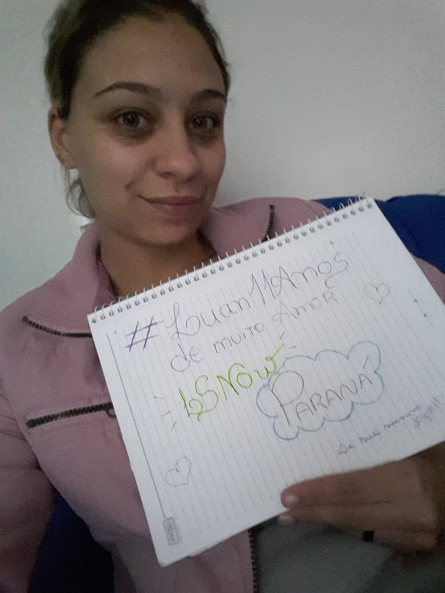 ls_now's tweet photo. Cara de sono,cansada,olheiras,trabalhando....mas não poderia deixar de vir aqui e deixar meu amor por ele @CentralDeFasLS @luansantana #LuanSantana11Anos #Luan11Anos #Luan11 😍😍💗 https://t.co/u4GfzgUA9O