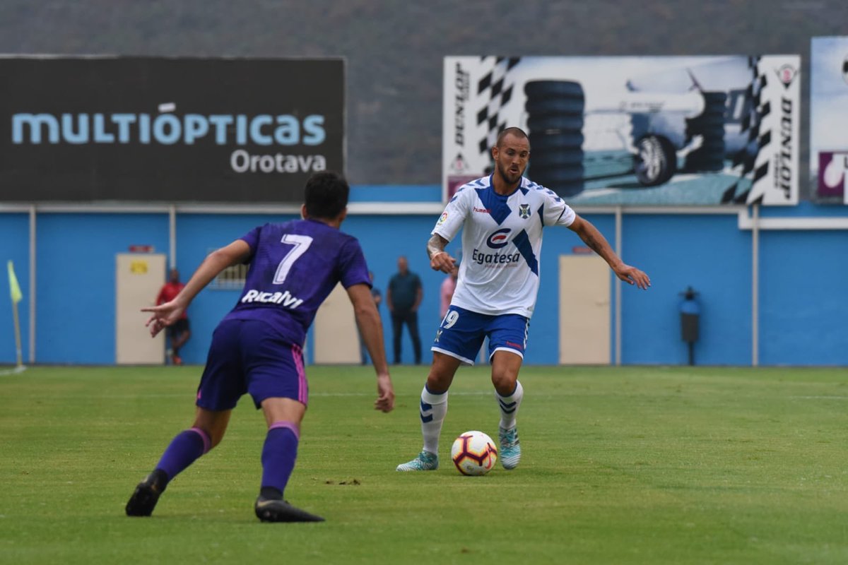 TrofeoTeide's tweet photo. Termina la segunda parte 0-0. Nos vamos a los penaltis. https://t.co/8XTRulho2y