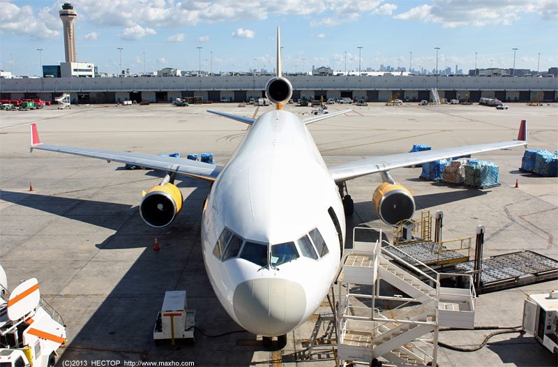 maxhocom's tweet photo. #MIA cargo ramp 2/13
#Avgeek #Spotting #Miami #SkyLease #MD11 #SouthernAir #TampaCargo #авиация #самолёты #споттинг #Майами https://t.co/pQPUNXVuth