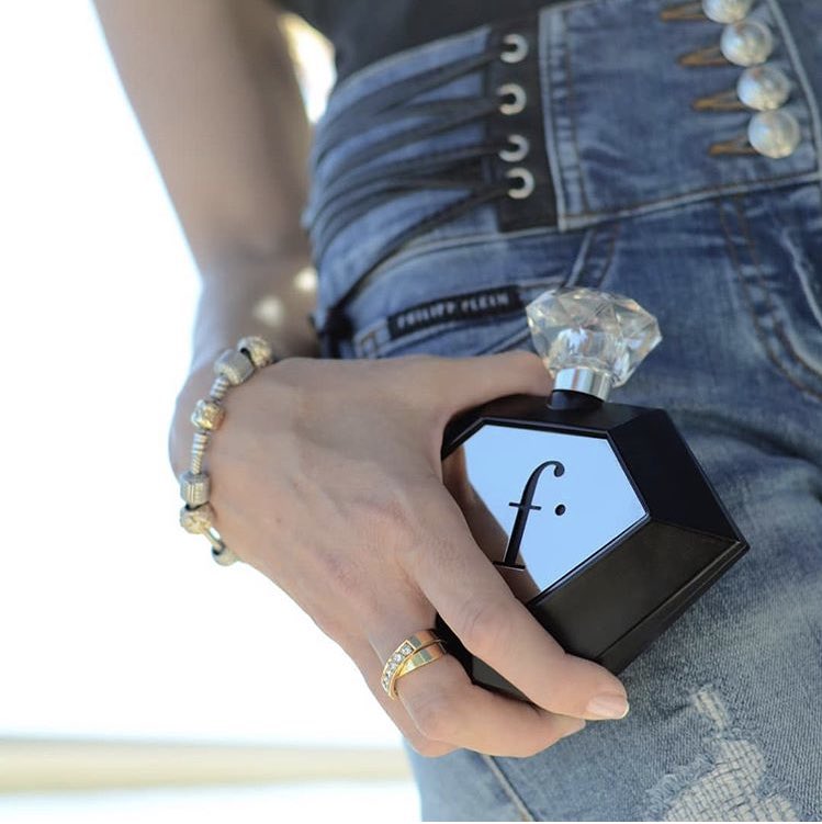 COMING SOON 💎 💦💫 #fashiontvcosmetics #makeup #weekendvibes #weekendvibes #bestoftoday #blogger #fashion #lifestyle