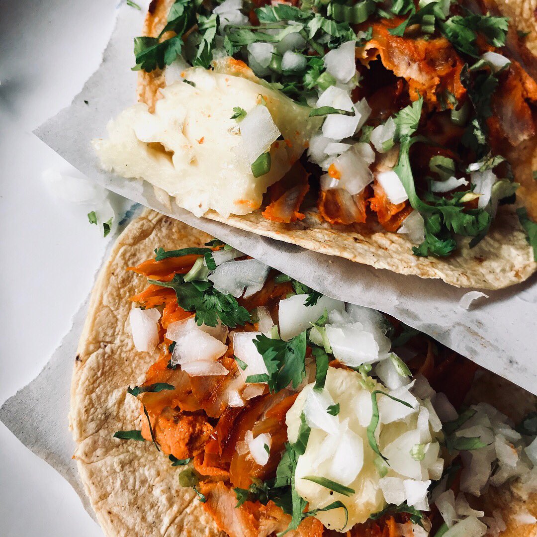 Classic charcoal-fired trompo for Tacos Al Pastor at @eltizoncito_oficial.  Great scene, delicious lunch!, image size:1080x1080