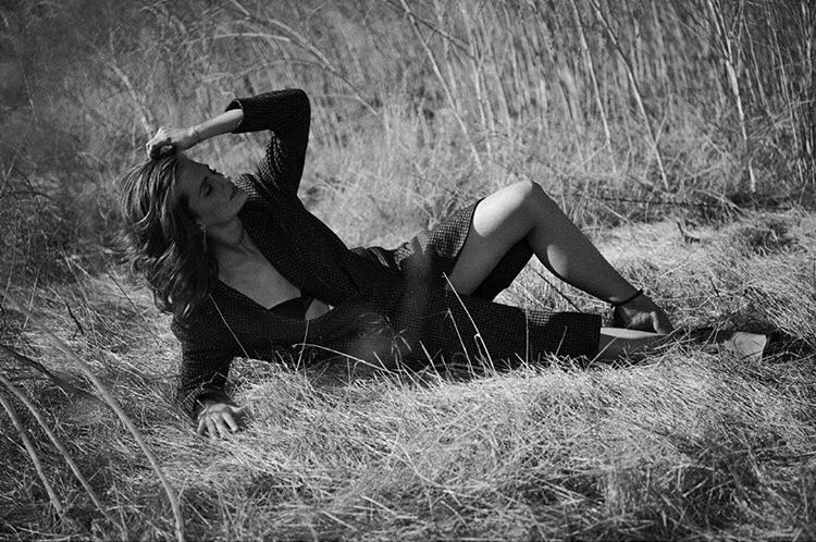 Remember when we got so excited about this photoshoot and then we never got to see it?? 🙃