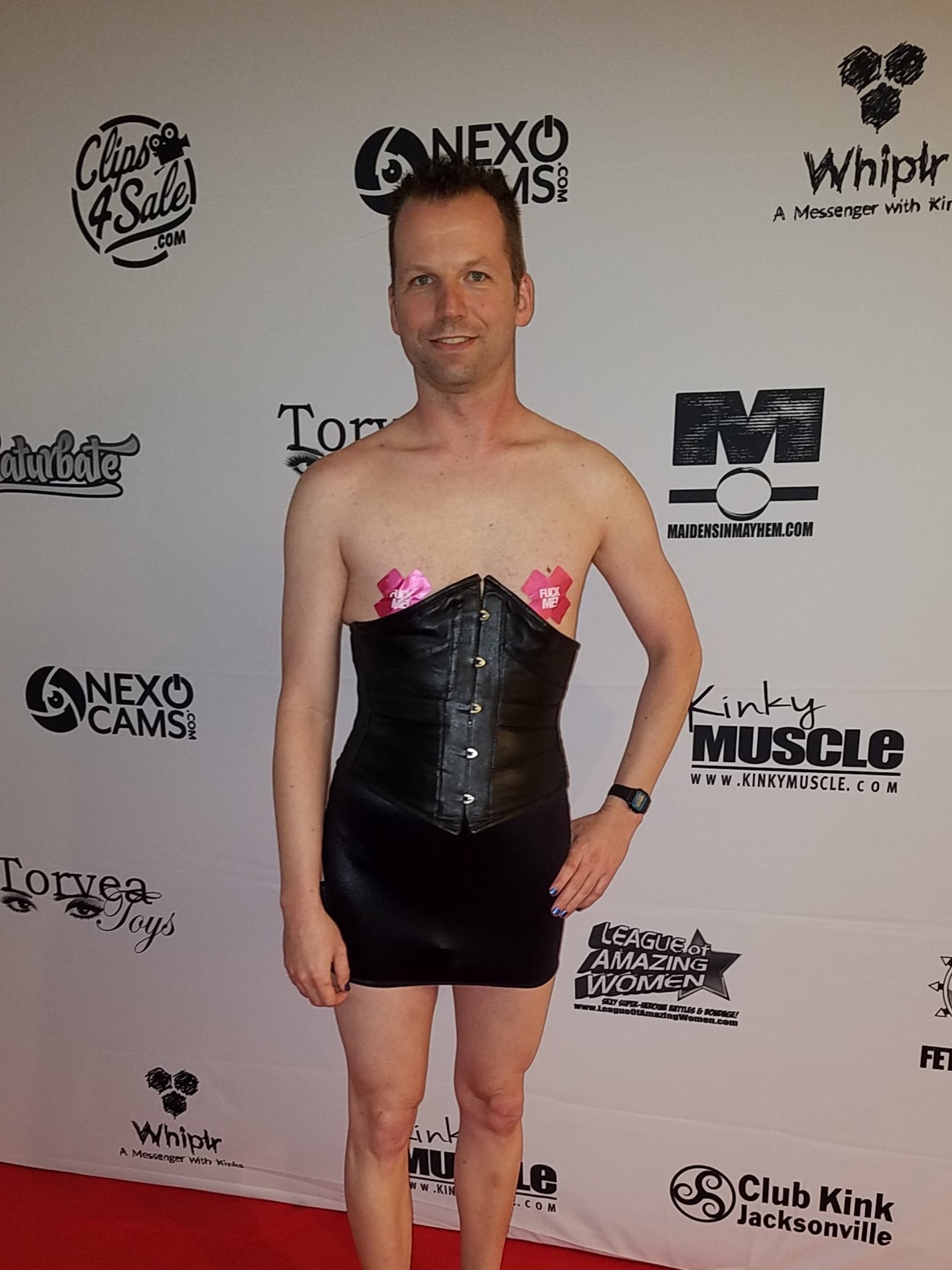 just being the town whore @fetishcon https://t.co/REFnC4Gi6f