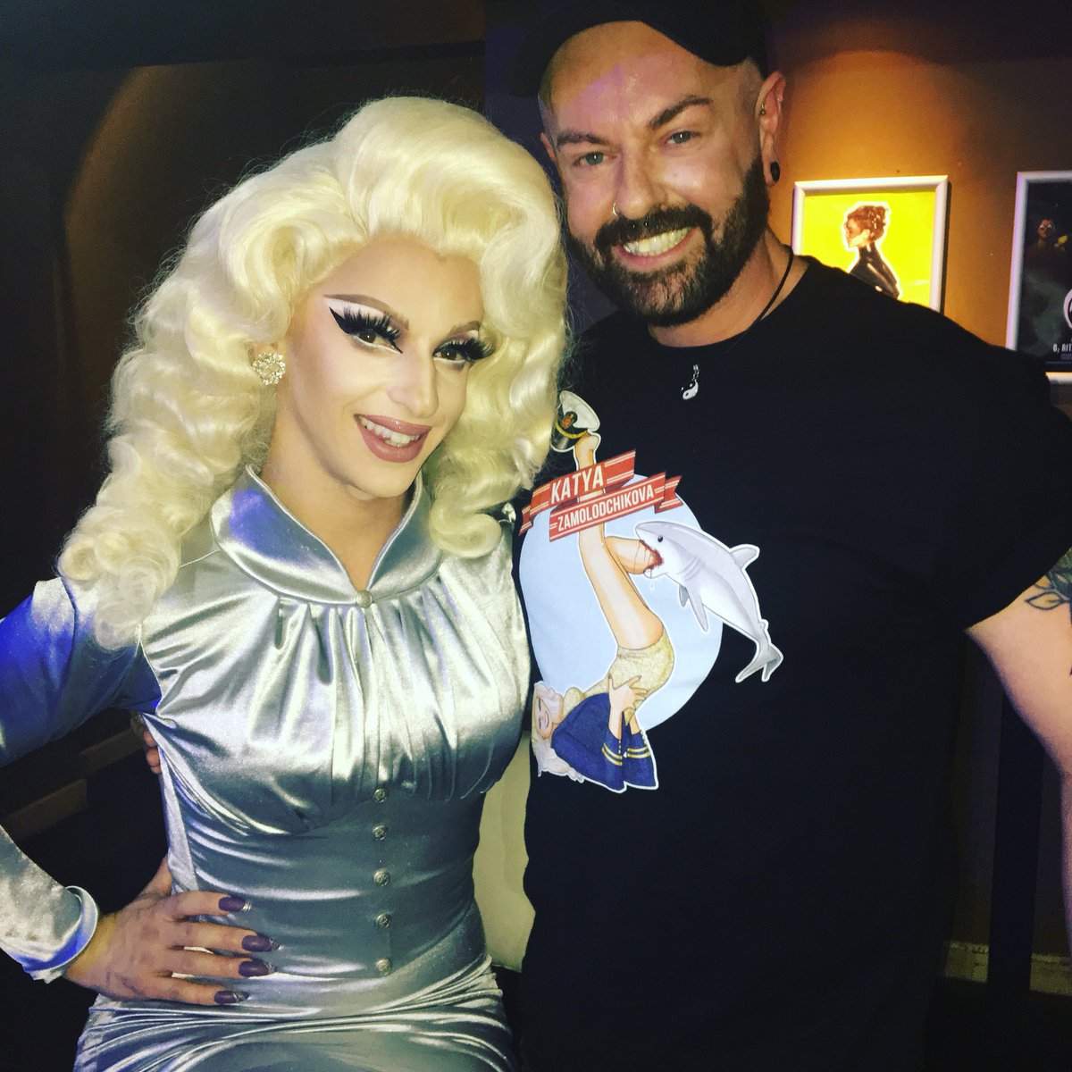 cptaincraig's tweet photo. Fuk me Iv had the best nite ever @KameronMichaels @aquariaofficial @AsiaOharaLand @YuhuaHamasaki and I think @miz_cracker has realised we are actually friends #rupaulsdragrace #Manchester #awsomenight https://t.co/Aynotw8laD