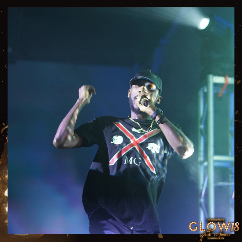 ANYGoodlife613's tweet photo. Glow 18 Concert || If you were not at the Glow 18 concert, you missed out on a LIT experience. We had @drubex, @lordbadu and Goodlife’s own @kaleo.ka bring that fire! Of course we had @iambrvndonp and @missionismusic to end it off! Check out our pics from our Glow 18 concert! https://t.co/fORiIpw74f
