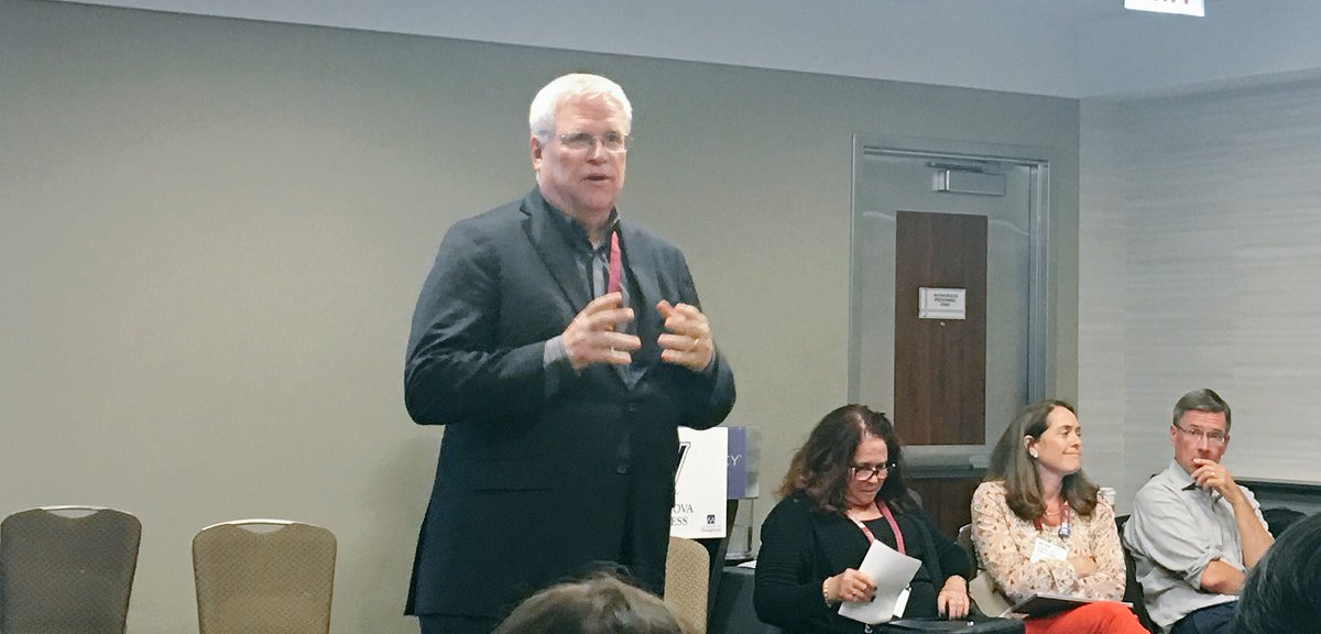 There are more than 82.000 gaps in the world...We should go beyond gapspotting. Jay Barney et al sharing valuable insights #AOM2018 <a href="/AOMConnect/">Academy of Management</a> Meet the Editors session.