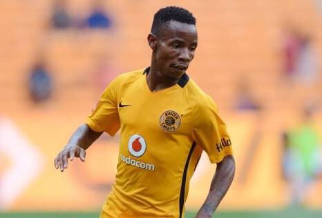 IIKHUNE_32_16's tweet photo. Speedy recovery brother @KaizerChiefs ❤️&amp;✌🏻 https://t.co/C0we7GRFNB
