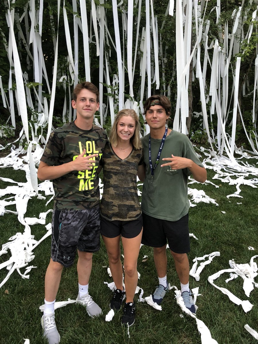 mattbigs_'s tweet image. Happy bday to my boi @quinnleous lotta big things to come this season #perplex #epipenbros #weeatthose